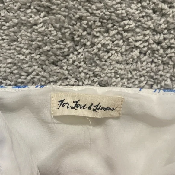 For love and lemons top size S - Picture 2 of 2